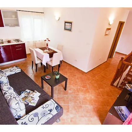 Apartment Cambi *